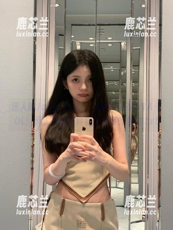 迷人的Jang Joo(장주)ARTGRAVIA-VOL：浸入气质写真照片合集的魅力.txt